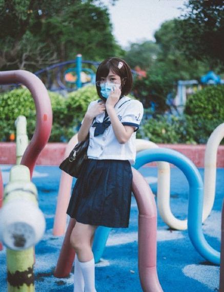 制服丝袜中文_超清免费电视剧
