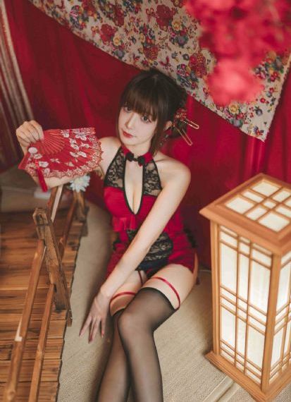 巜饥渴的少妇和快递员韩国_1080P在线手机播放