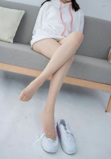 亚洲一区二区av在线免费_HD电影完整版