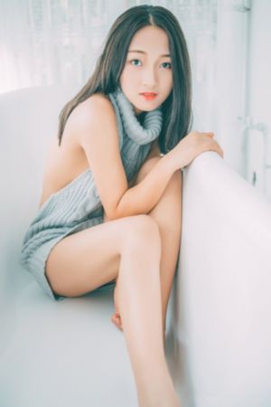999久久久精品视频_720电影完整版