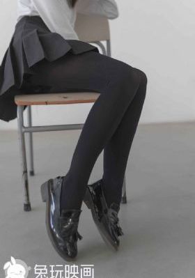 美女黄禁止18以下看免费无毒_蓝光高清免费观看