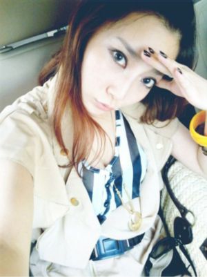 美容院韩国色情_剧情片视频大全