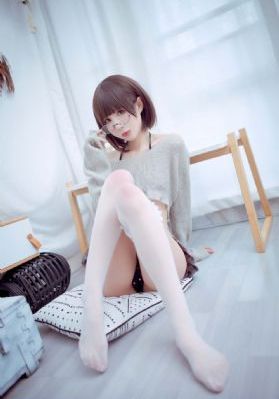 免费黄色美女日笔内射视频_BD英语超清免费观看