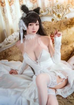娇妻害羞的接受3p被开发视频_HD720P欧美电影在线